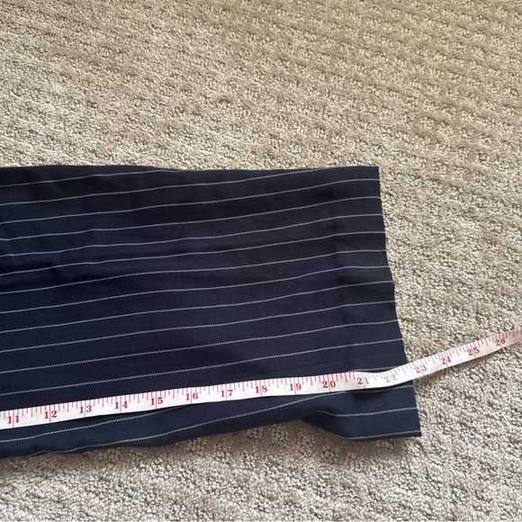 Eileen Fisher Pants Women’s  Navy & White Pinstripe Pull On Wide Leg Crop - Picture 7 of 9